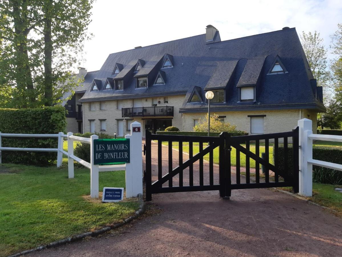 La Perle Hotel Honfleur Exterior photo